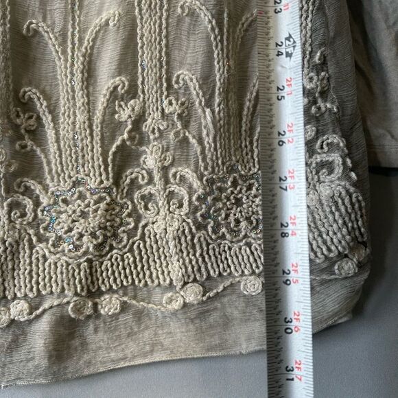 🎉5 for $45🎉Soft Surrounding Top Blouse Shirt Size M Gray - Picture 5 of 6